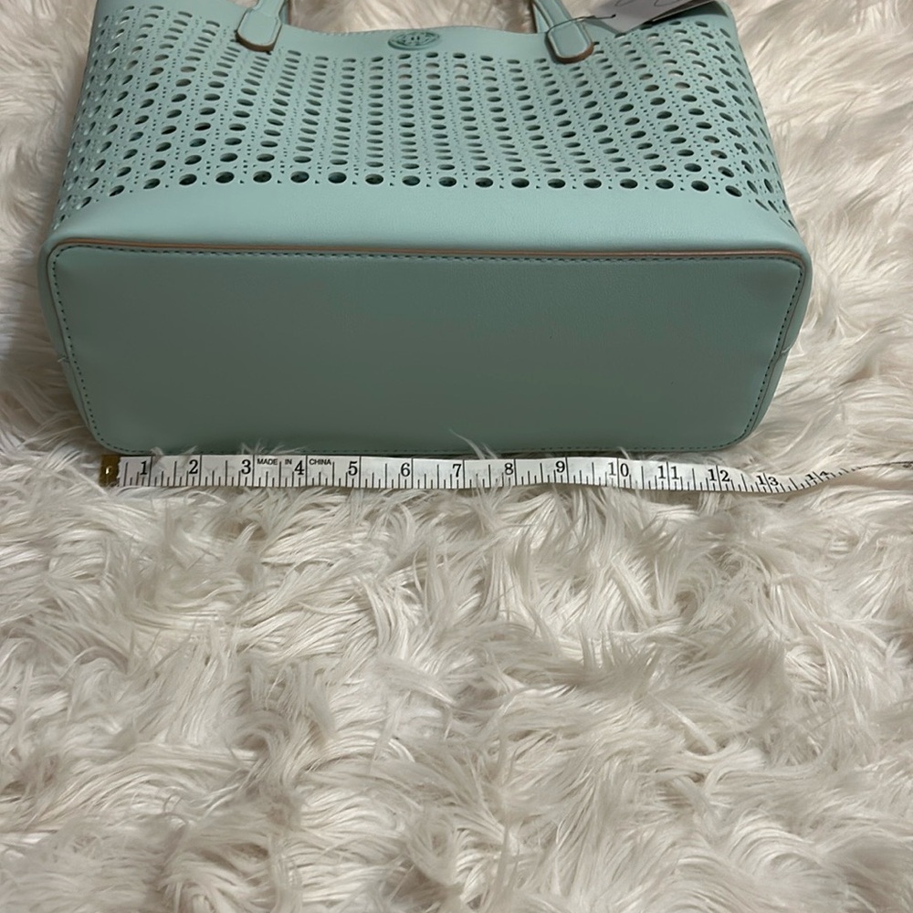 NWT, NANETTE LEPORE Mint Green Tote Bag - Picture 9 of 11